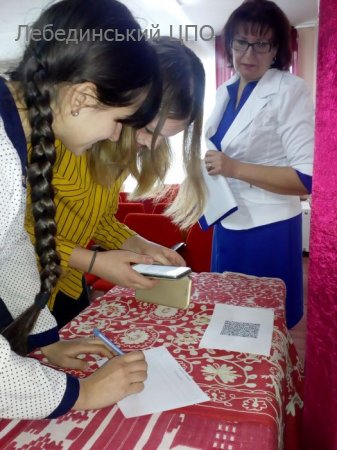  òί Ҳ  ײ,  ,  ϲՅ